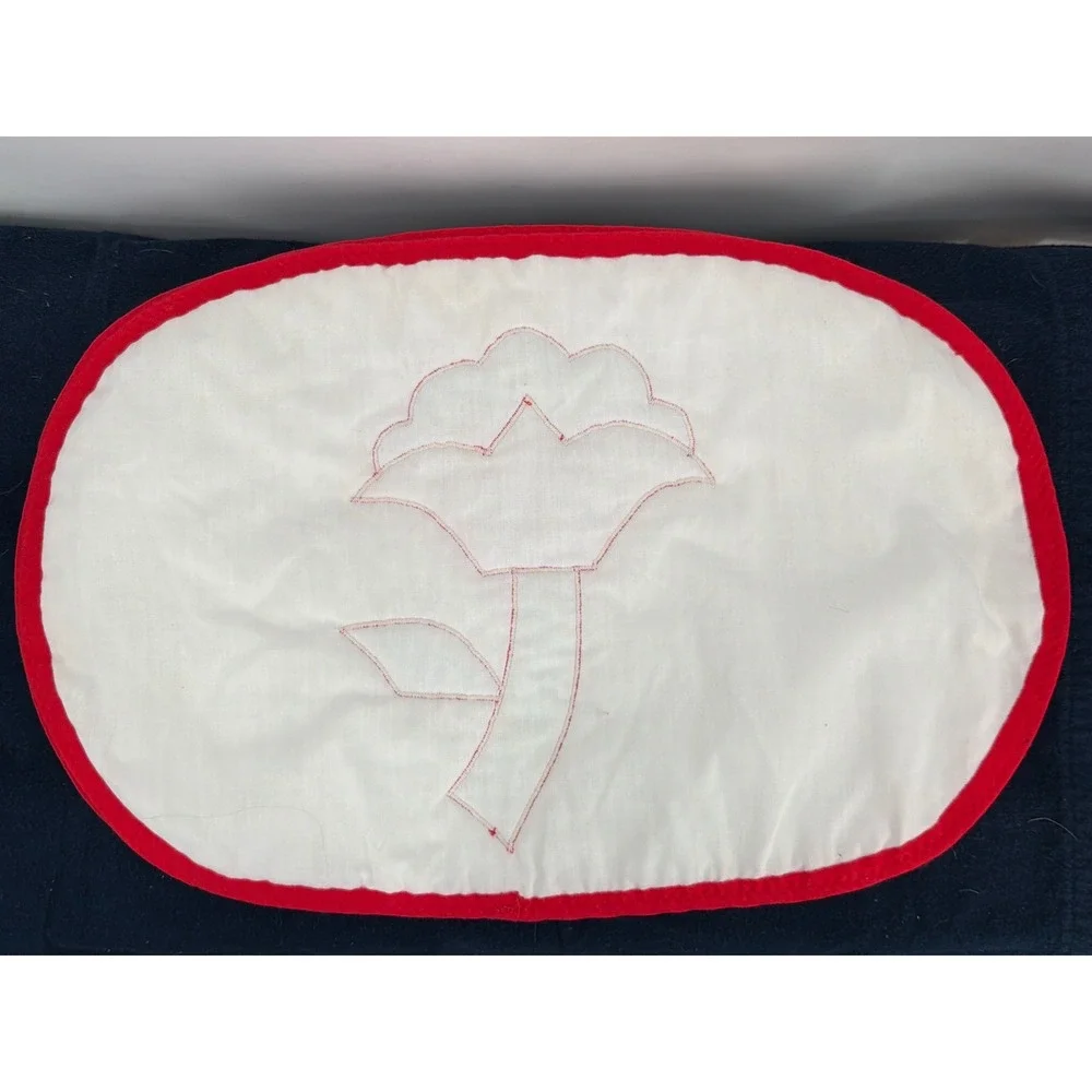 Vintage Handmade Floral Applique Placemats Set of 2 Red White Cottagecore 18x12
